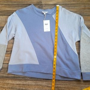 Splendid Sweat shirt